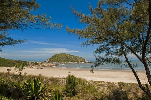 Melhores praias do Brasil: Imbituba - Praia da Vila - Santa Catarina