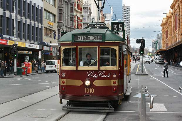 Como usar o transporte público em Melbourne?
