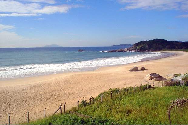 Melhores praias de Santa Catarina: Praia de Quatro Ilhas