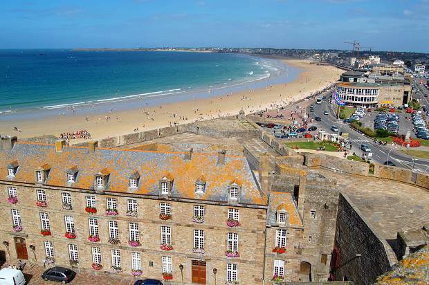 Onde ficar em Saint-Malo, na França? Melhores Hotéis e Bairros!