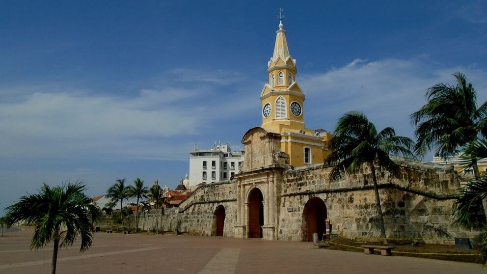 Uma das entradas para a Ciudad Amurallada de Cartagena