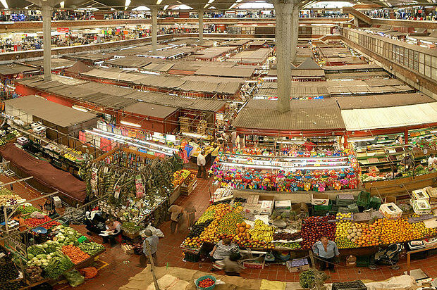 Mercado San Juan de Dios. Fonte: Wikimedia
