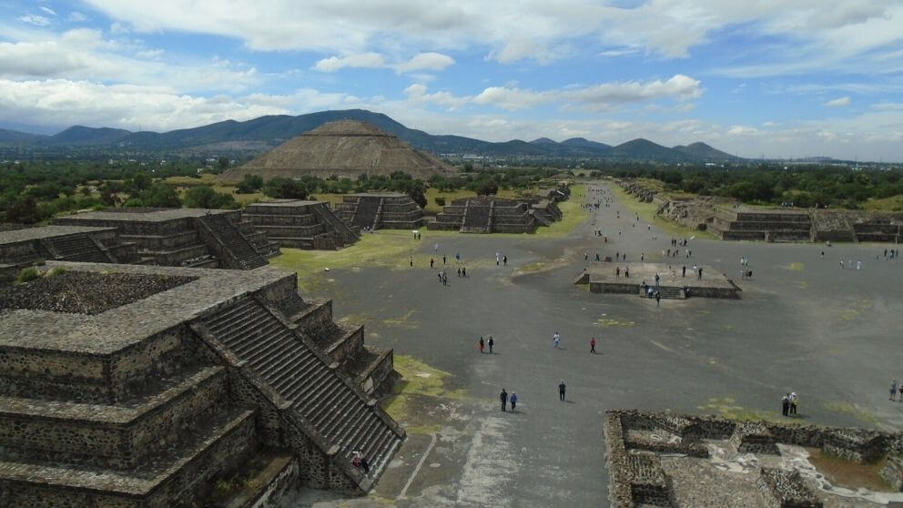 Teotihuacan, vista da Pirâmide da Lua