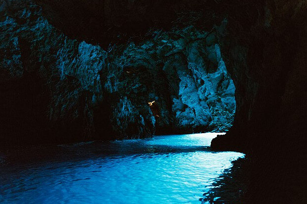 Blue Cave. Fonte: Wikimedia