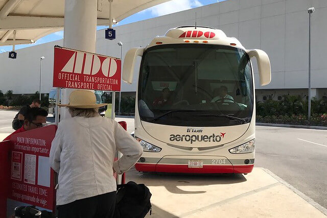 Como ir do Aeroporto de Cancún à Zona Hoteleira? Ônibus ADO