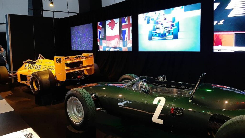 Visita à Fórmula 1 Exhibition em Toronto